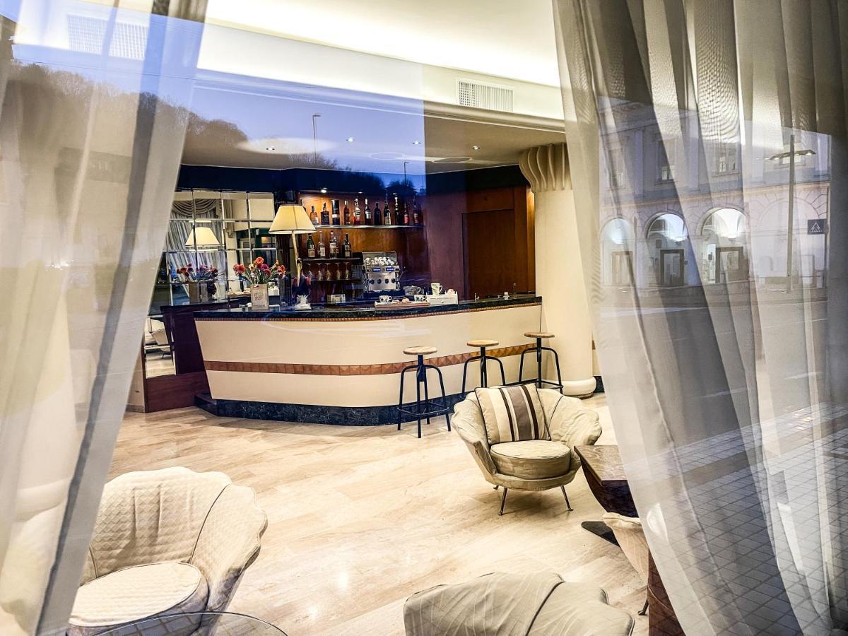 מונטיקיארי Hotel Elefante מראה חיצוני תמונה
